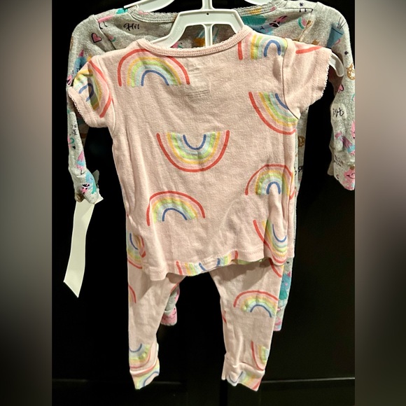 🔥NWT Girls Carter’s 4pc pajama tops & pants set - Picture 2 of 10